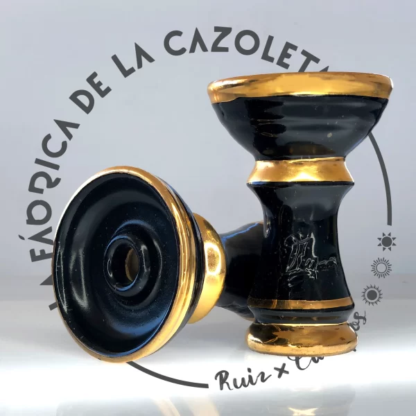 Cazoleta original y exclusiva cien por cien artesanal para shisha hecha a mano por la Fábrica de la Cazoleta modelo Tarifa