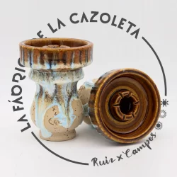 Cazoleta original y exclusiva cien por cien artesanal para shisha hecha a mano por la Fábrica de la Cazoleta modelo : Rookies 